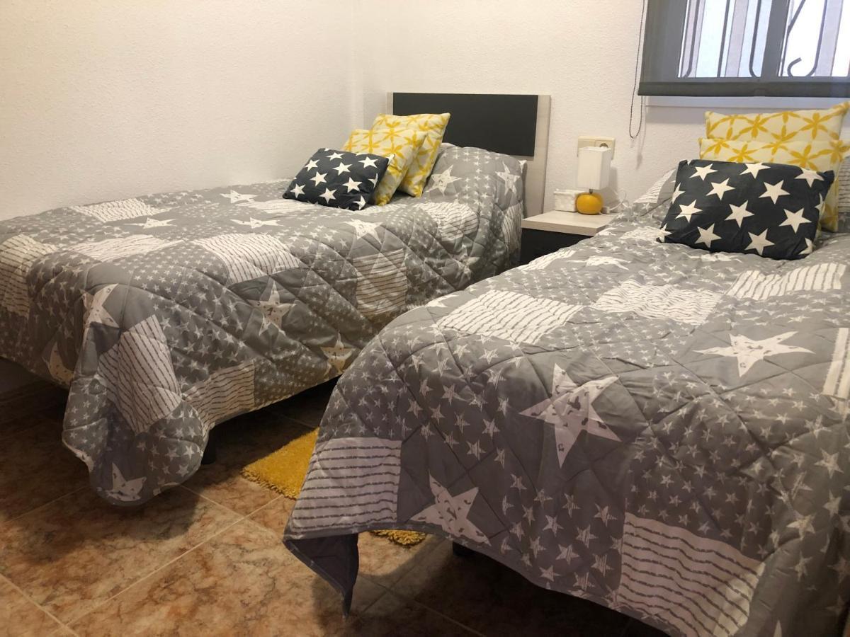 New Apartment In Torrevieja , Punta Prima Orihuela Costa With Pool Bagian luar foto